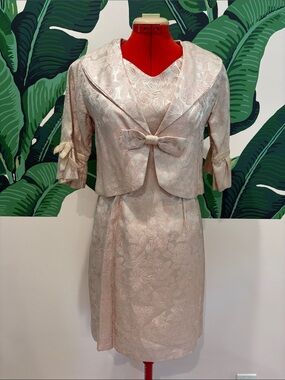 Vintage 1950s/1960s Pink Metallic Jacquard Sheath Dress w/ Matching Jacket